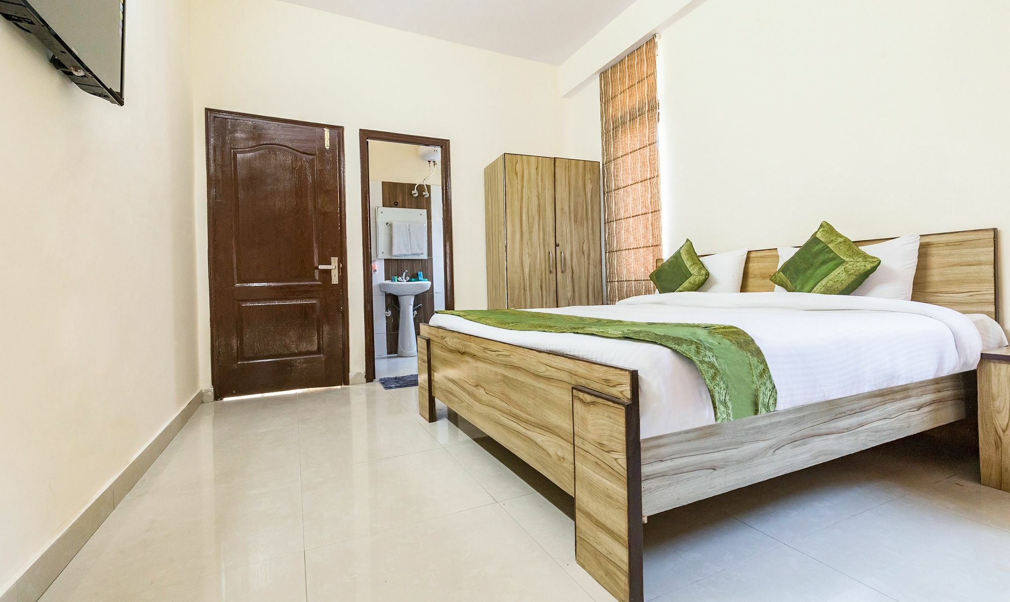 Royal Suites By Park Tree, Kasauli Exterior foto